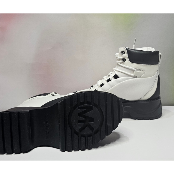 Michael Kors Women's Dupree Ankle Hiker Booties Size 7.5 Black/White NWT - Picture 7 of 7